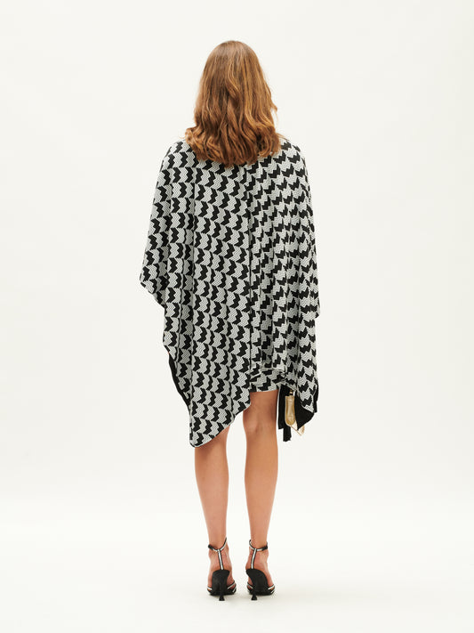 KNIT CAPE PIED-DE-W